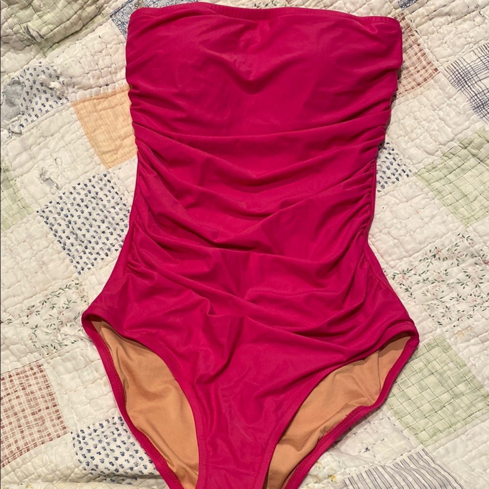 J. Crew Pink One-Piece Swimsuit with Scoop Neckline NWT
S-6